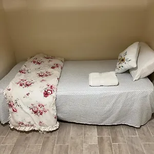 A Cozy In Queens New York