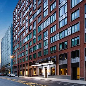Hotel Hilton Brooklyn - Newly Renovated, New York